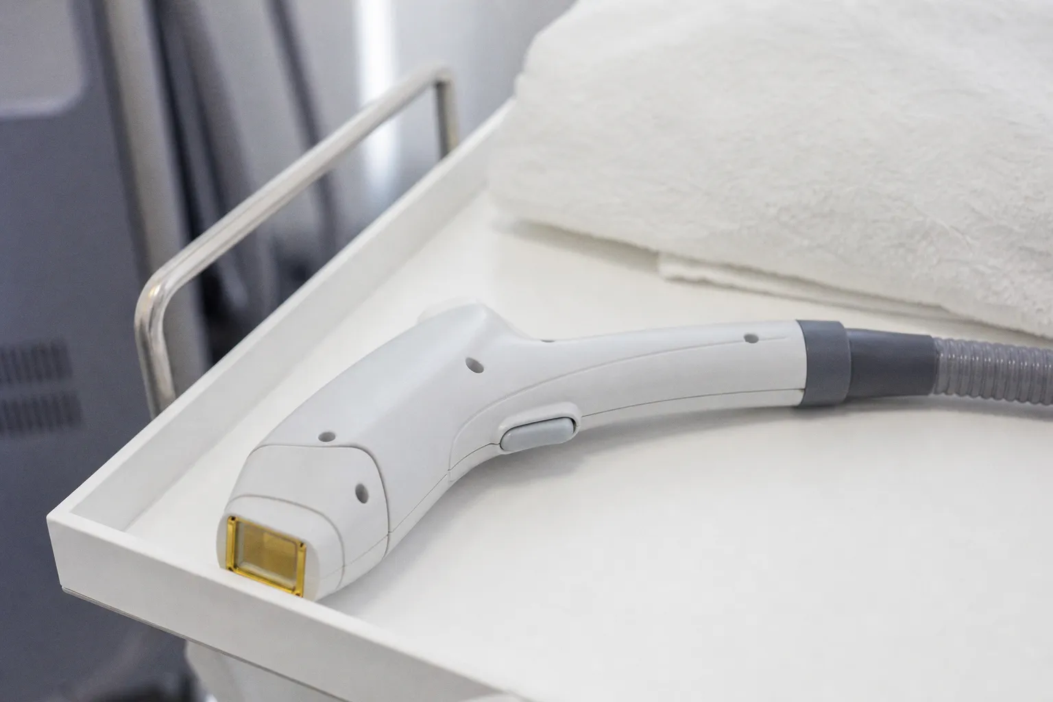 Épilation laser aisselles : notre verdict par critères